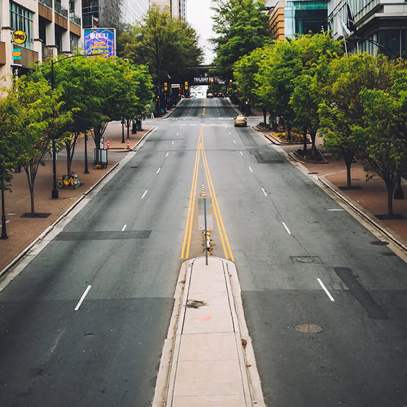 Cover art for episode: Switching gears when the pandemic upends your traffic, with Dave Powell (TomTom) - CRO.CAFE podcast