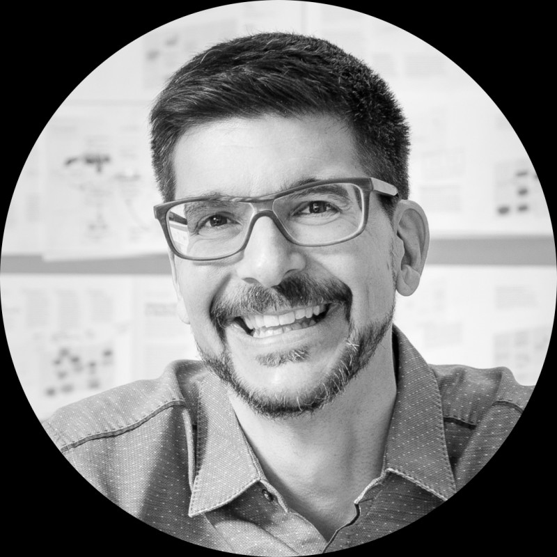 Alexander Osterwalder Co-founder at Strategyzer - CRO.CAFE podcast guest